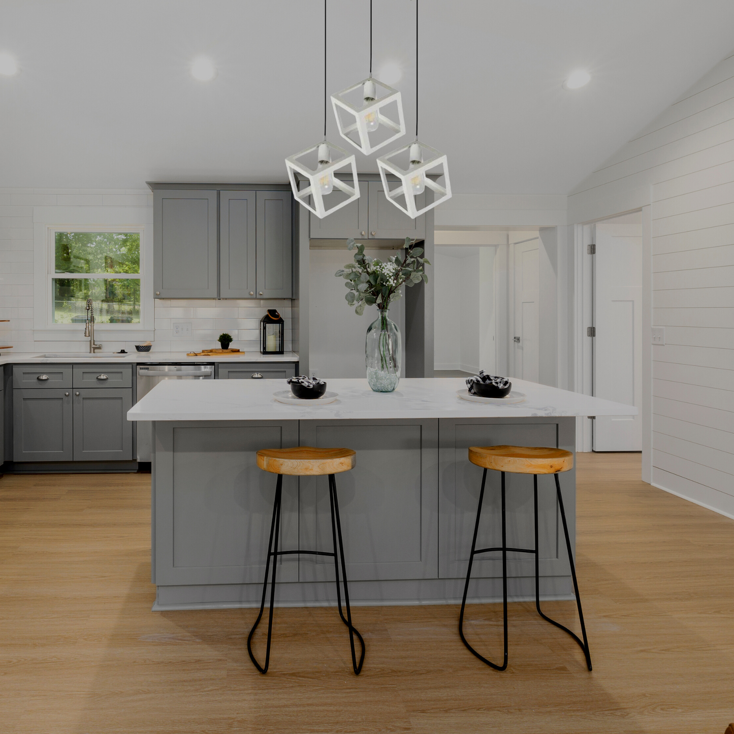 Hello Today 3 Square Shape Metal Pendant Light