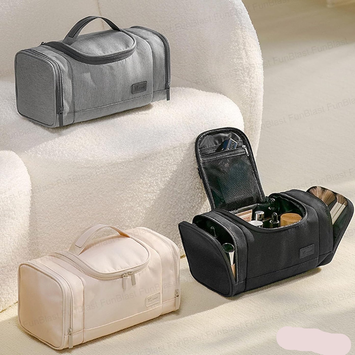 Multipurpose Travel Bag with Waterproof Pockets