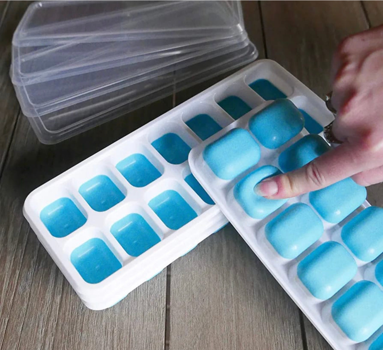 Ice Cubes Tray