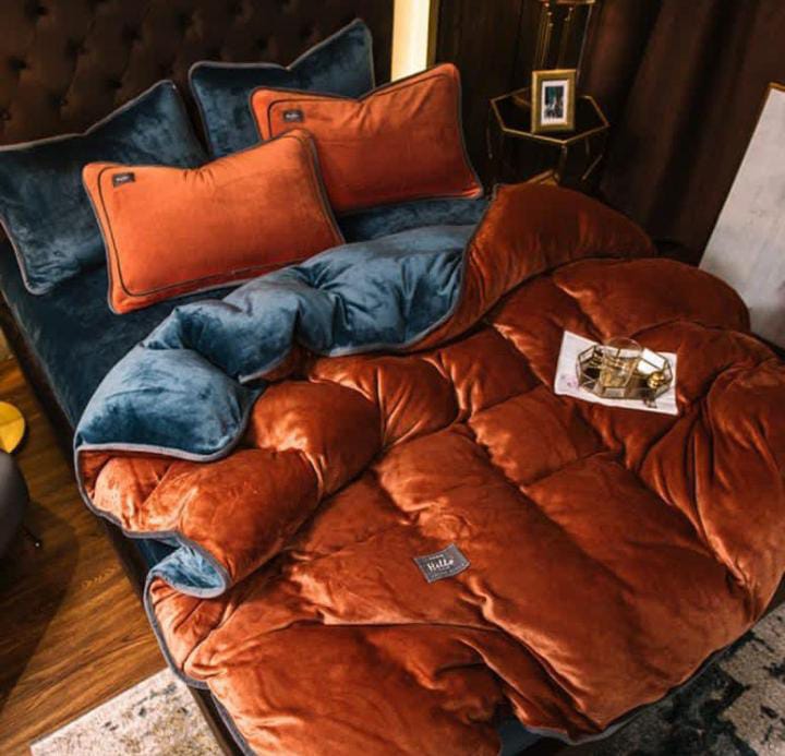 Velvet Comforter 6pc