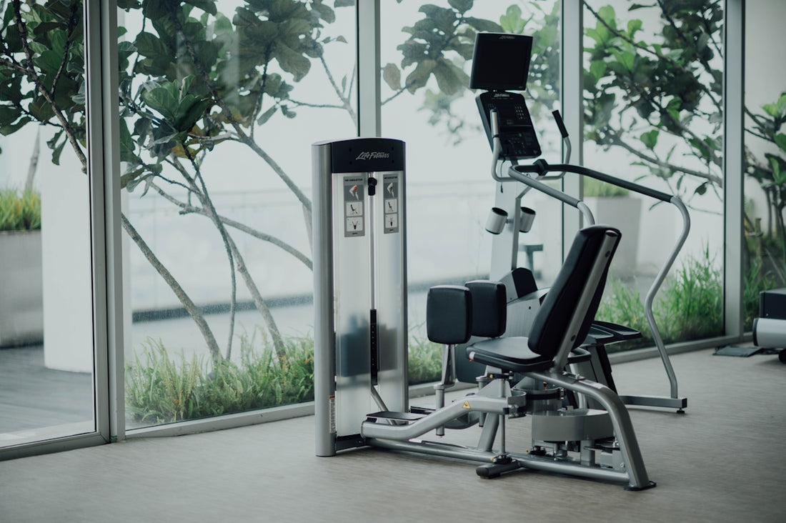 black fitness machine