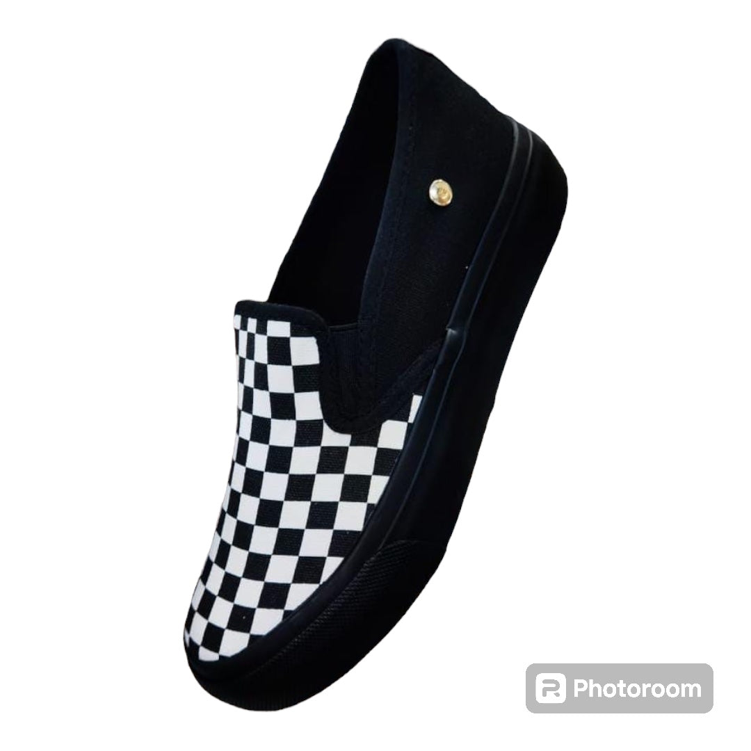 Men Checked Slip-on Shoes Various Colours