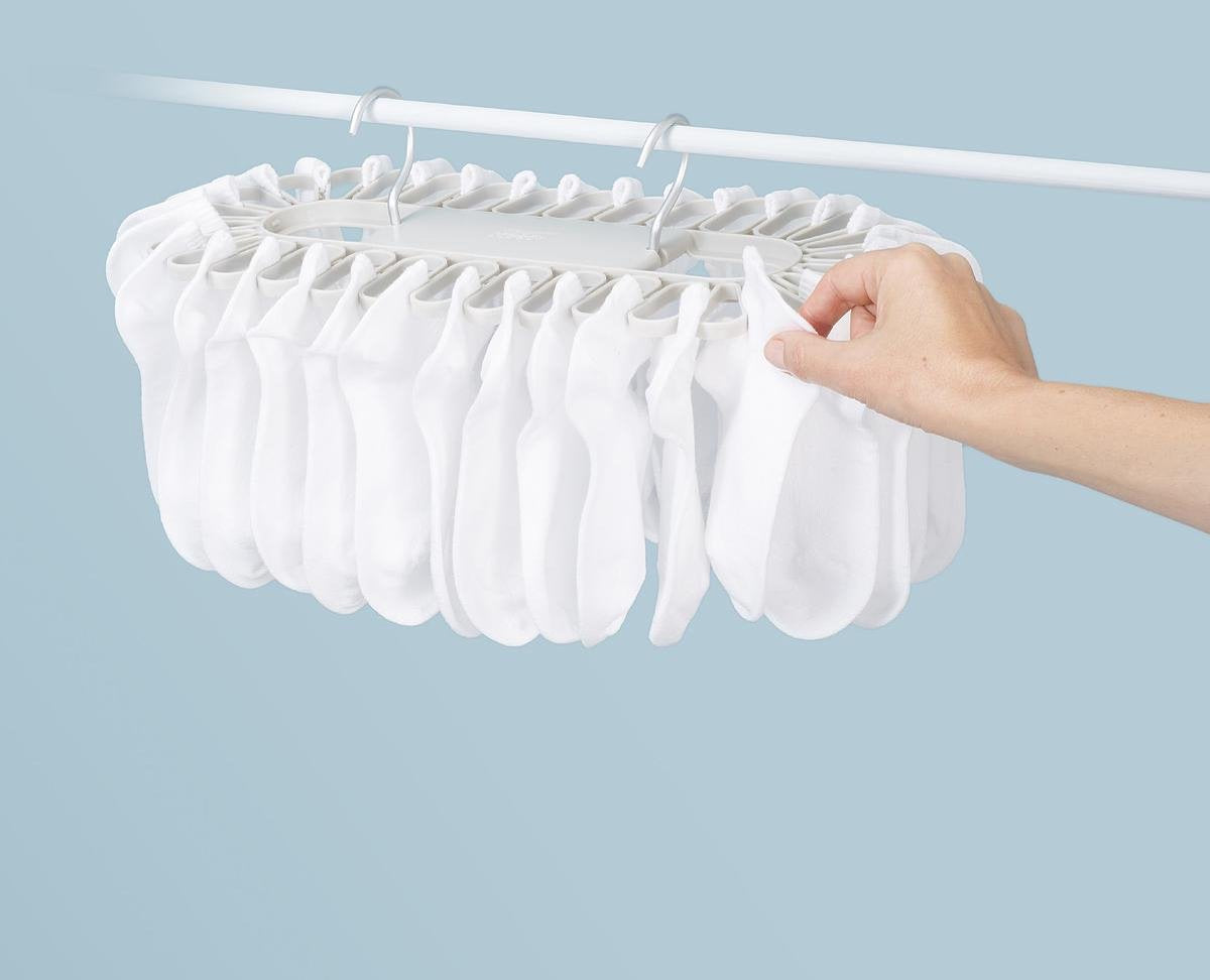 MHome Petal Quick-Grip Laundry Hanger – 32-Piece Space-Saving Drying Rack