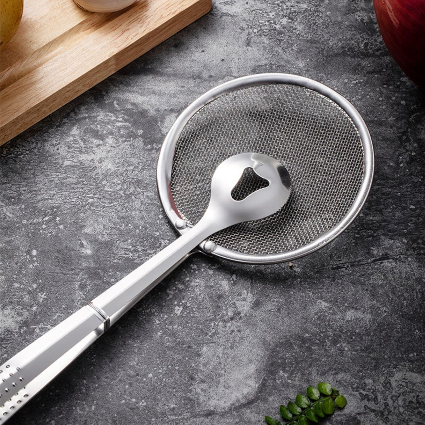 MHome 2-in-1 Stainless Steel Fine Mesh Strainer & Hot Pot Tongs – Multifunctional Frying Filter Spoon for BBQ, Salad & Fried Foods