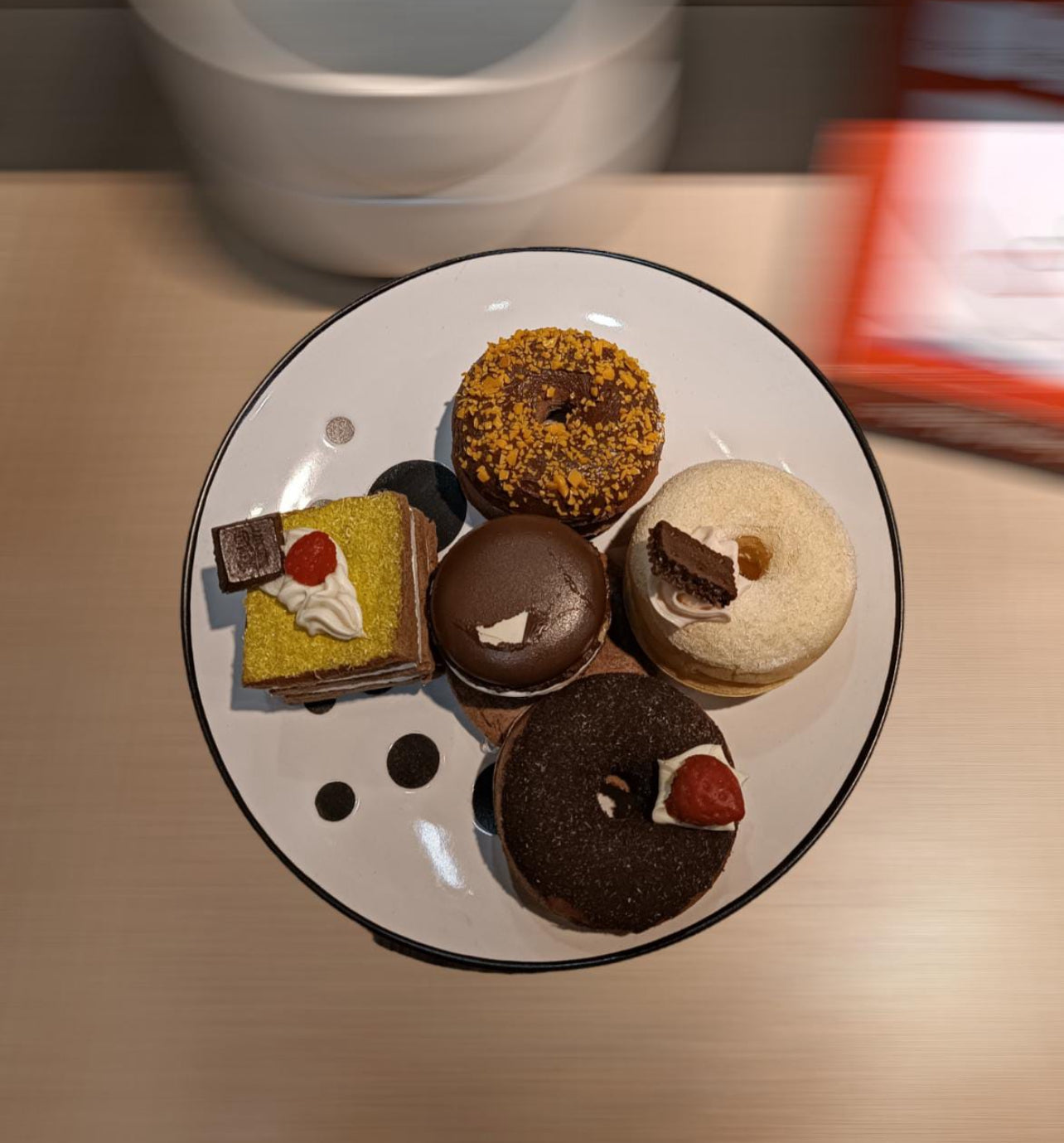 Salad/Dessert Plate Set 4pc