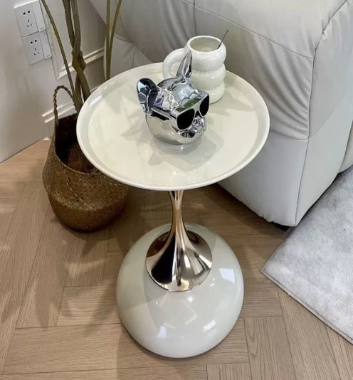 MFurn Small Round End Table – Modern Metal Pedestal Side Table for Living Spaces