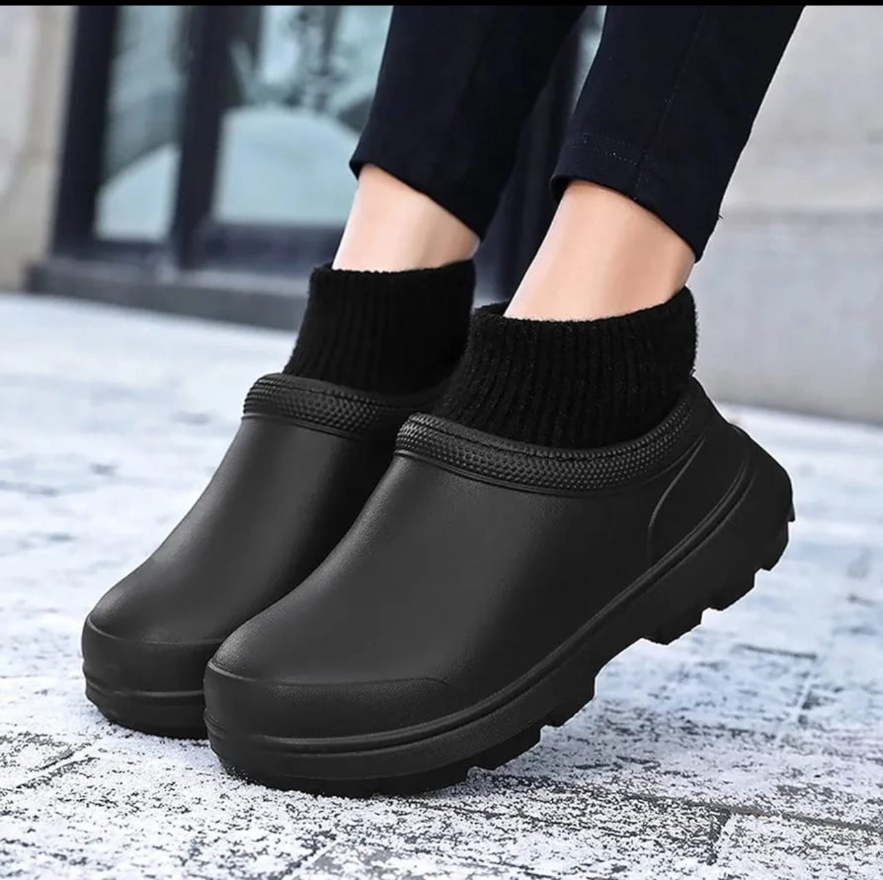 Ladies Stylish Clogs with Socks