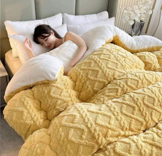 MHome Ultra Plush
5 pcs Comforter Queen Size-Various Colours