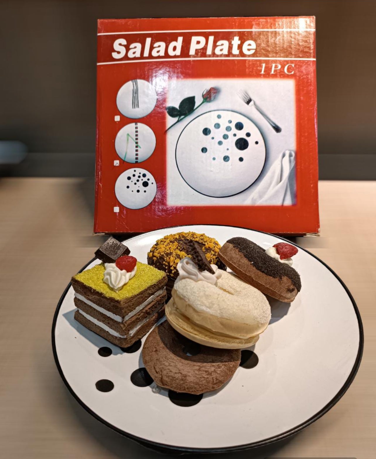 Salad/Dessert Plate Set 4pc