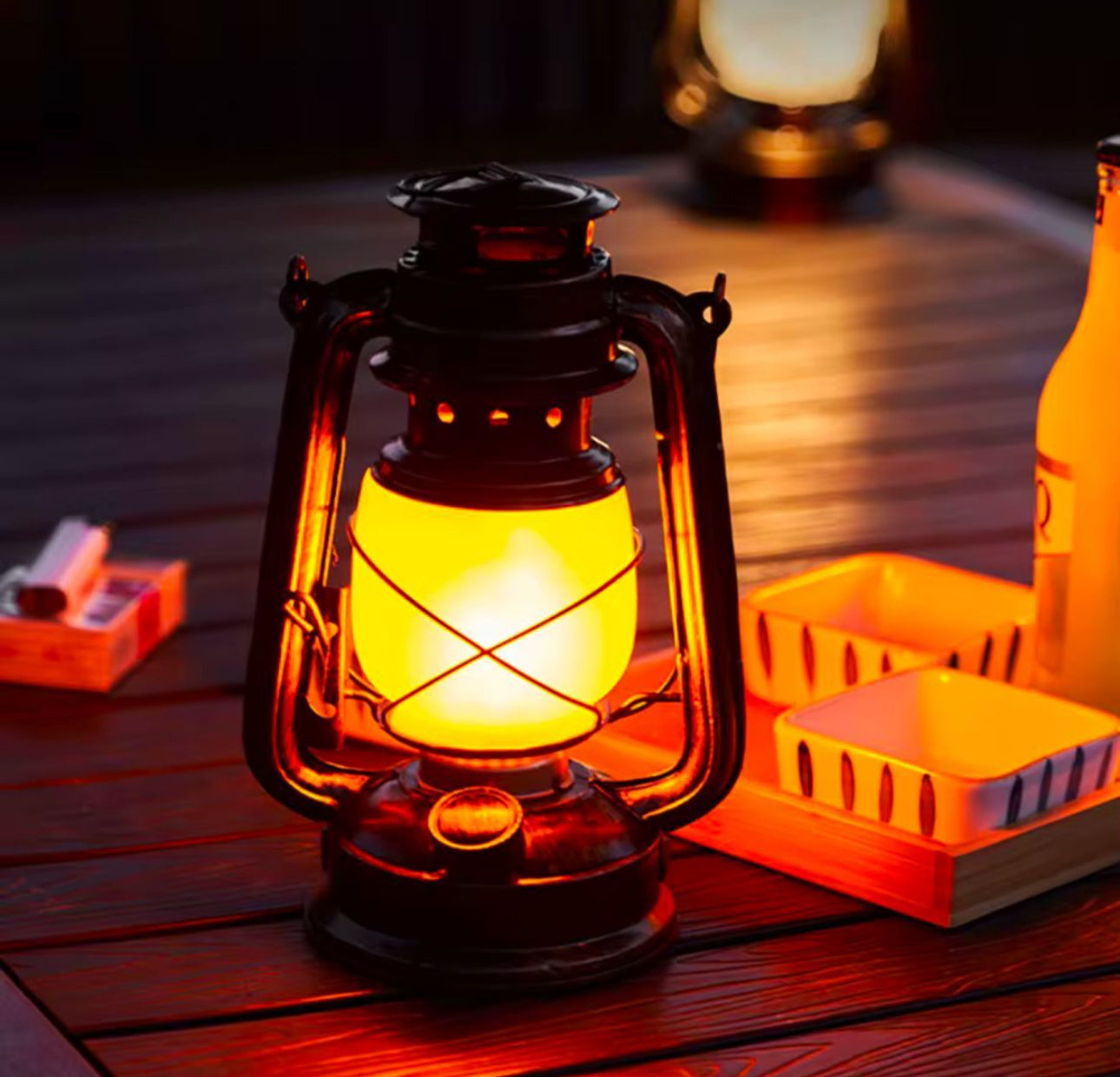 Vintage LED Lantern Rechargeable – Retro Design, Adjustable Brightness, and USB Charging