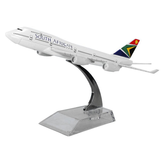 South African Airways Boeing 747 Diecast Model 1:400 – 16cm Alloy Jet with Display Stand