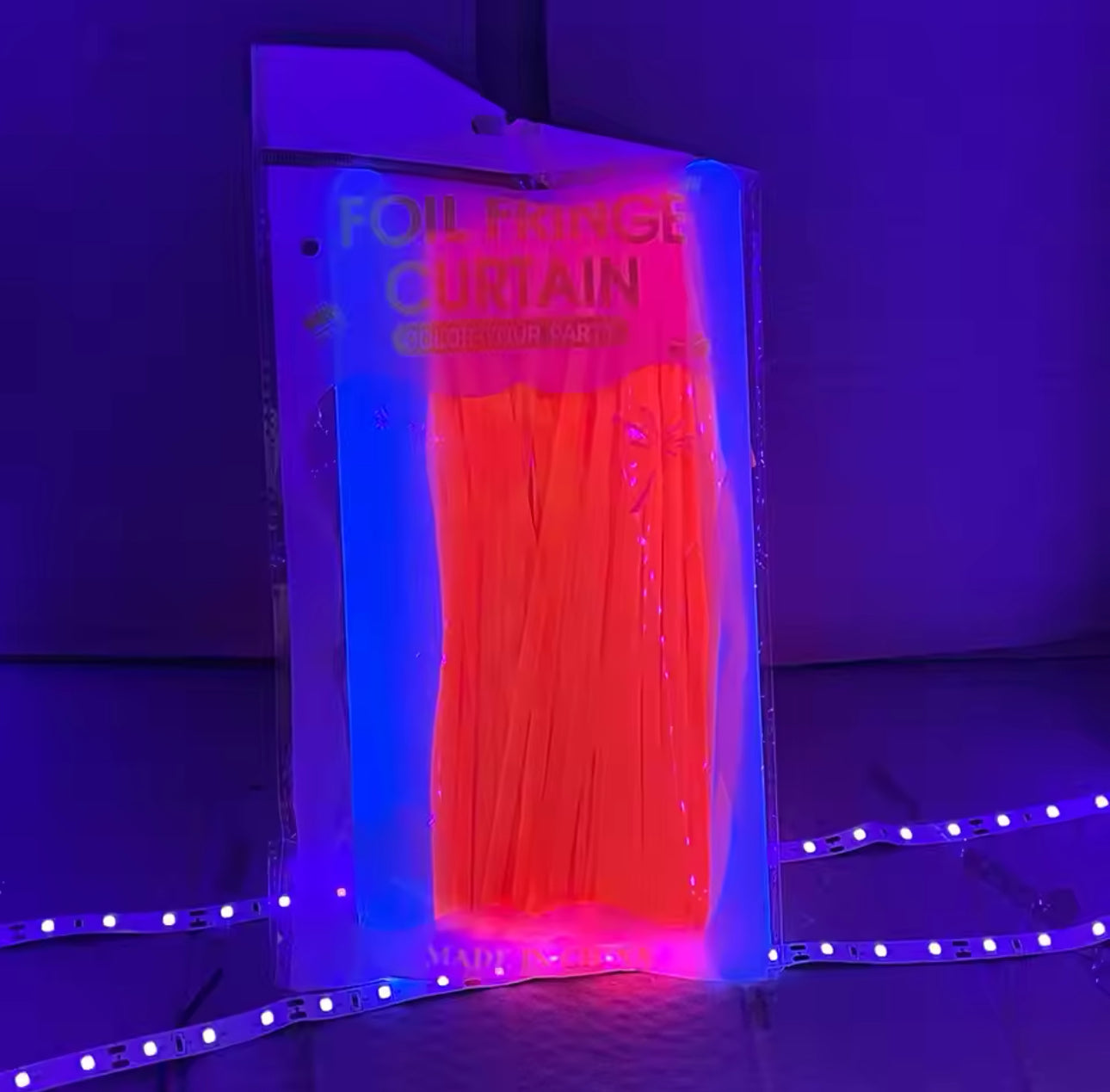 Party Decoration Foil Fringe Backdrop for Birthday , Wedding - 2M