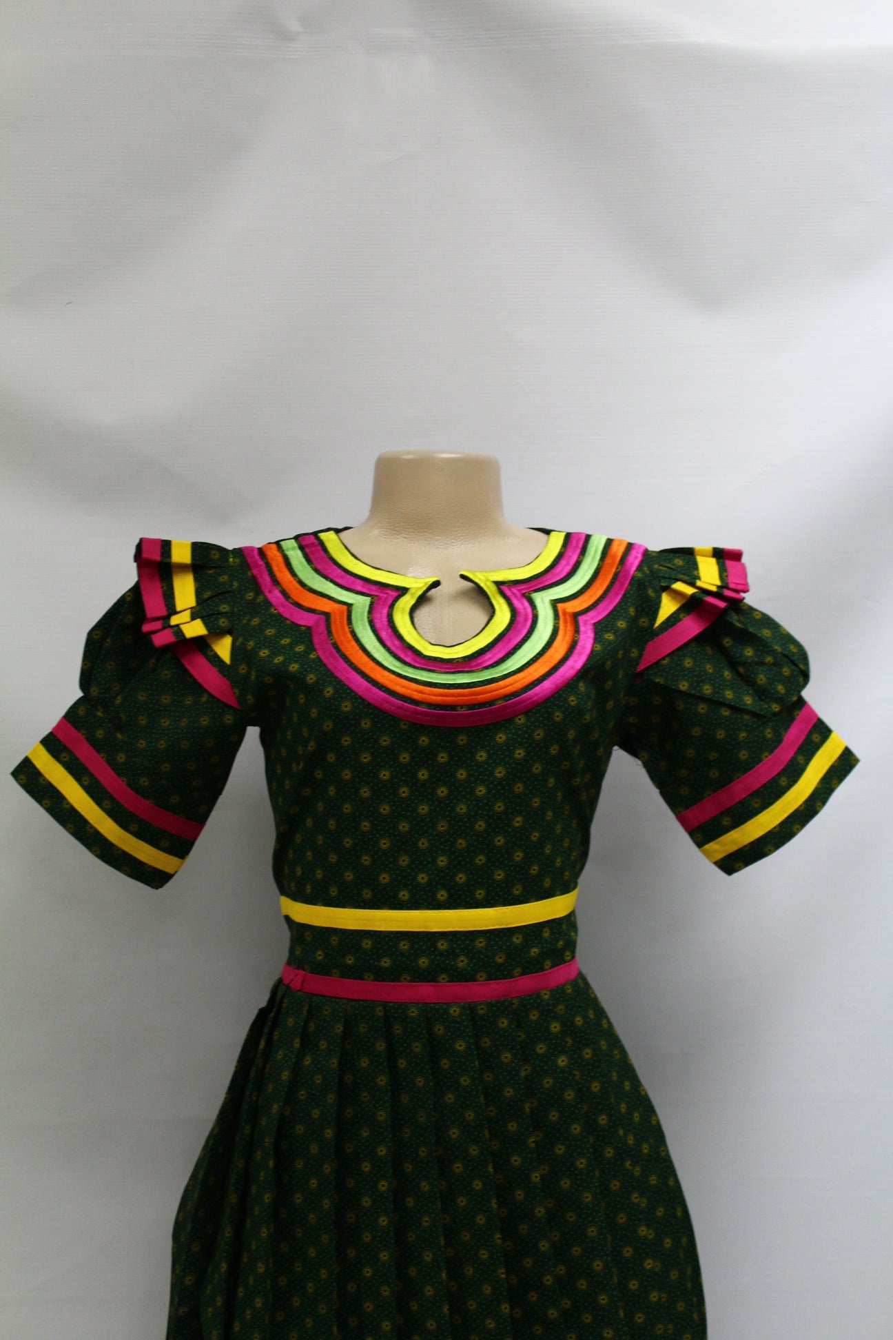 Ladies Traditional Dress And Doek - Various Options
