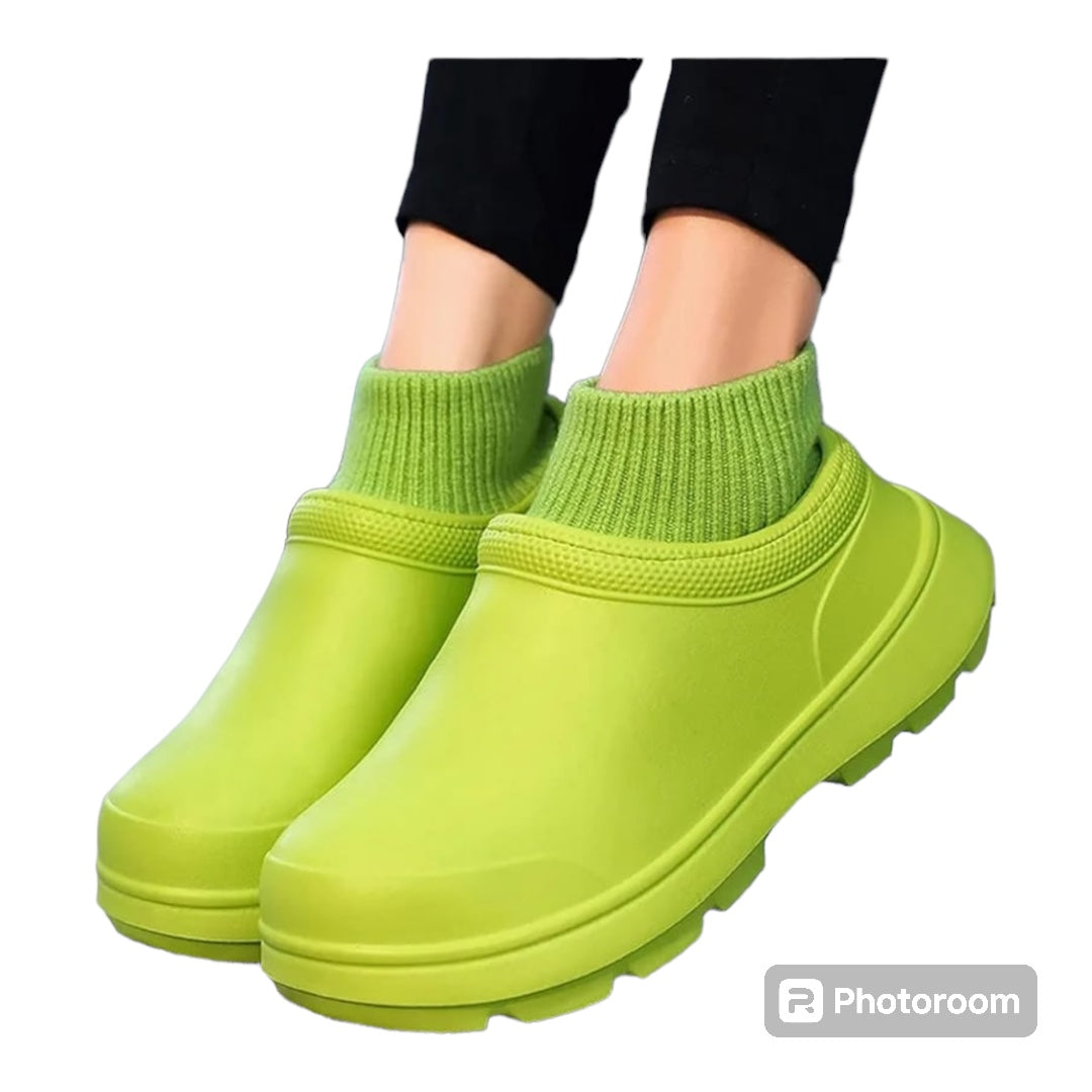 Ladies Stylish Clogs with Socks