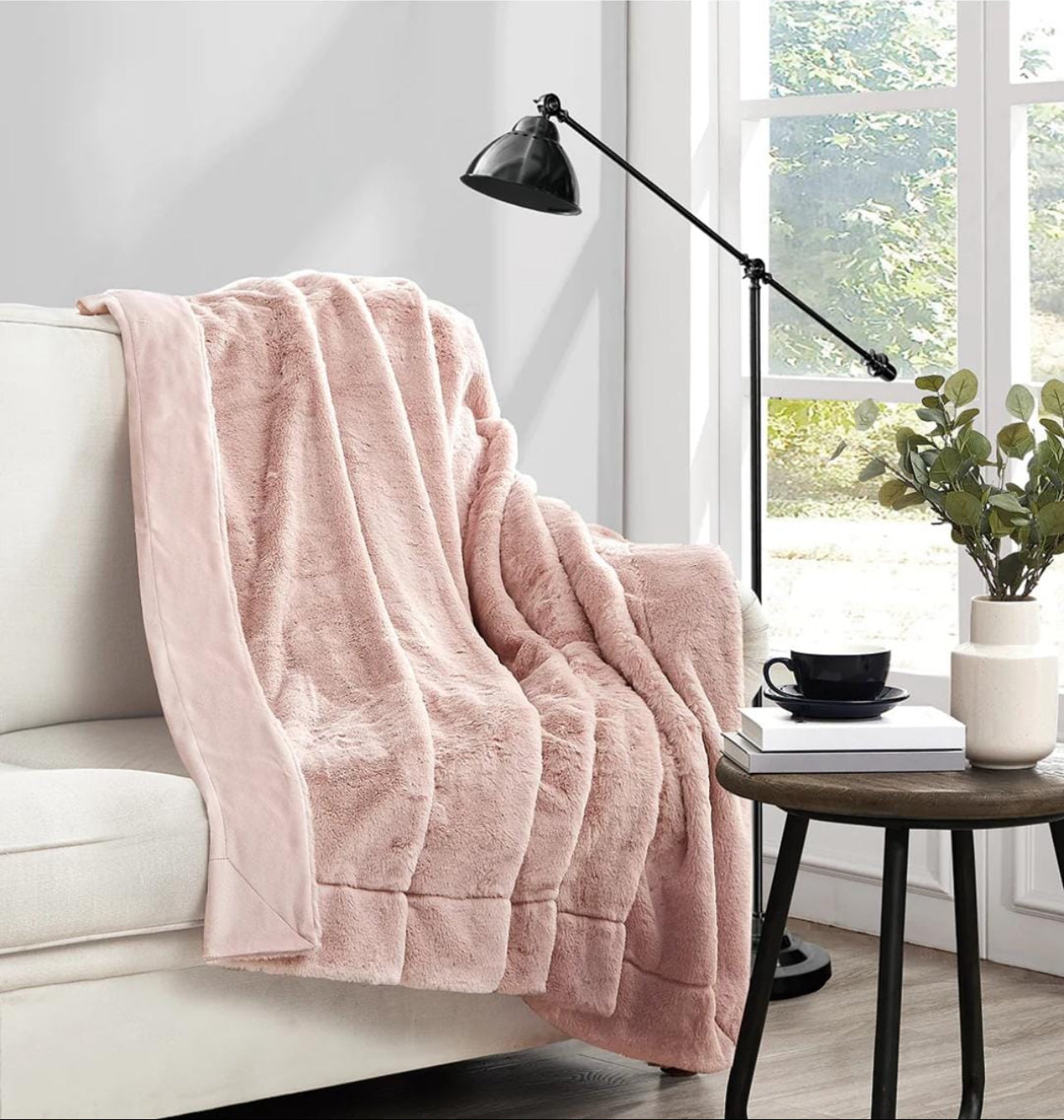 Kingole Faux Rabbit Fur Luxury Throw Blanket, Cozy Couch Sofa Bed Super Soft and Warm Plush Microfiber Fleece Queen - Various Colours Available
