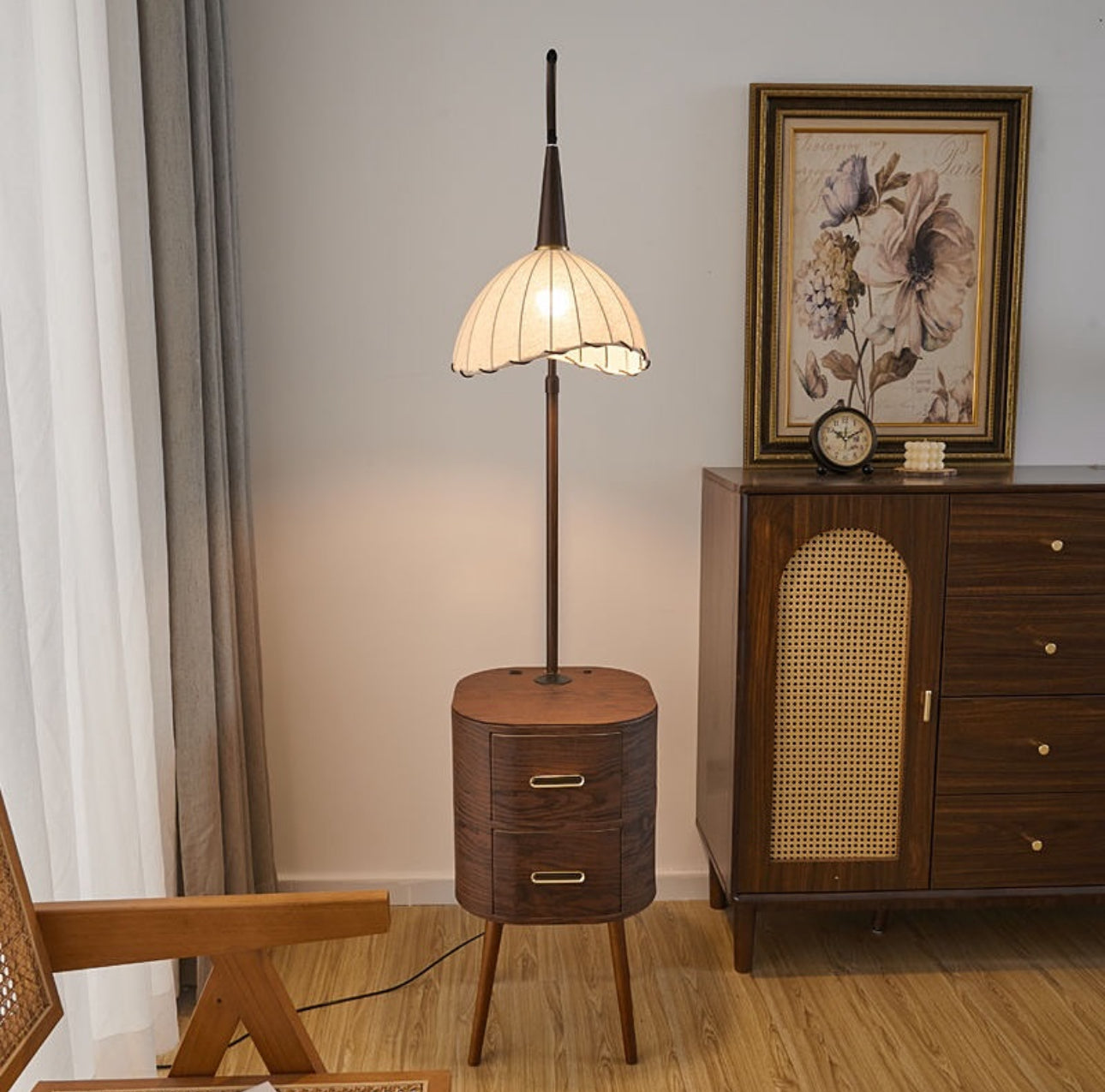 MFurn Retro Floor Lamp – Modern Smart Bedroom & Antique Bedside Table Lamp