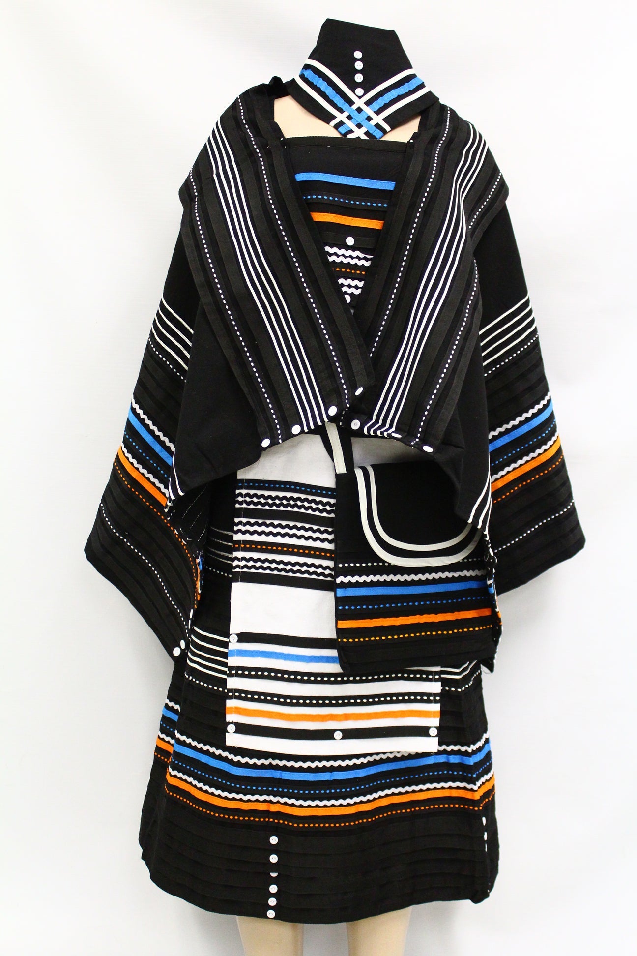 Ladies 5pc Traditional Attire
