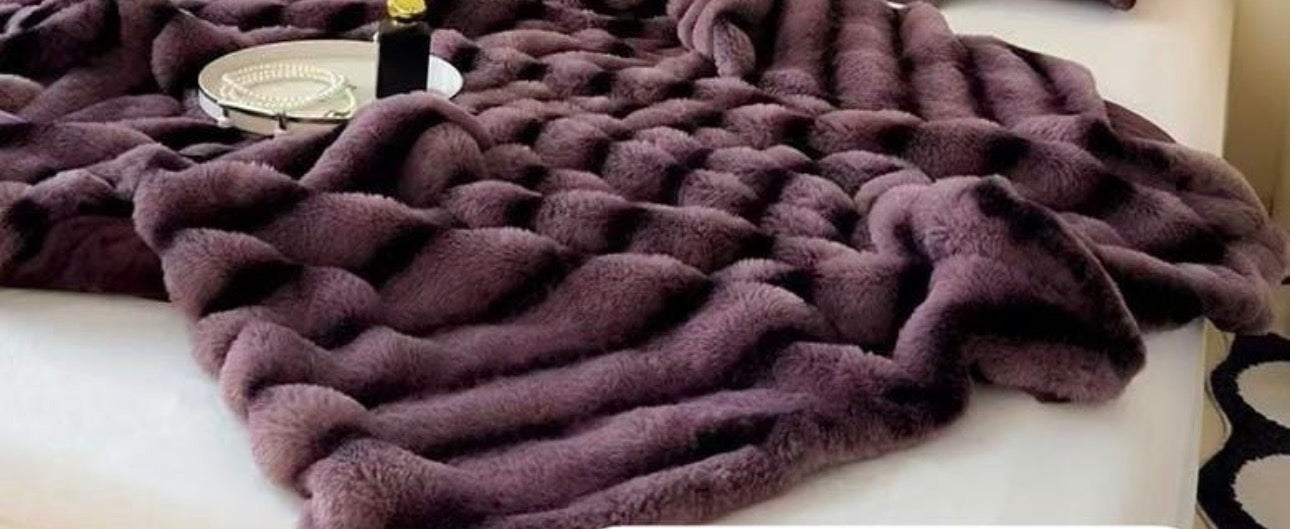 MHome Luxury Faux Fur Throw Blanket | Super Soft Faux Fur Blanket Warm 230x200cm