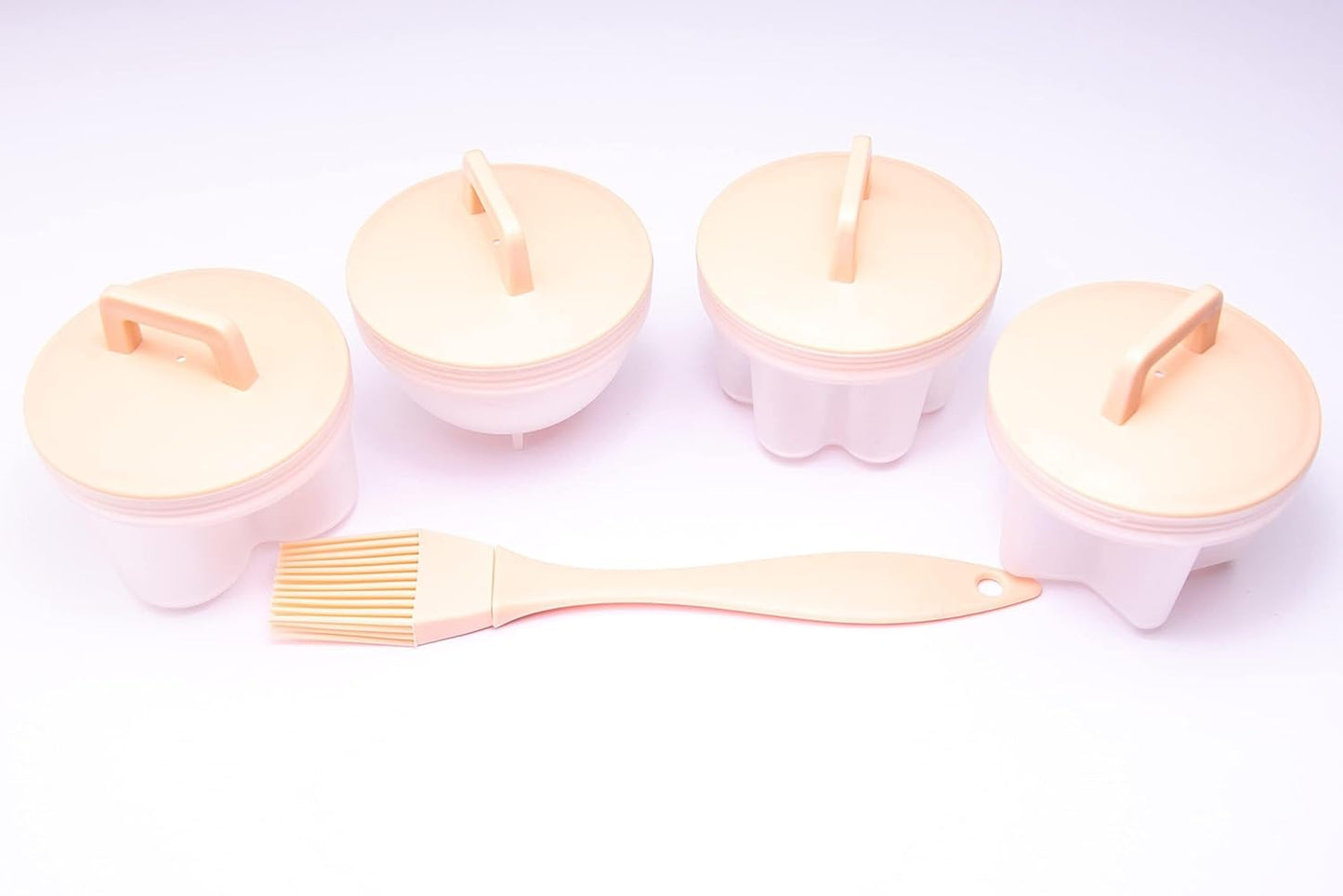 Egg Poacher Cups – 4 Pcs Reusable Egg Molds with Lid & Oil Brush