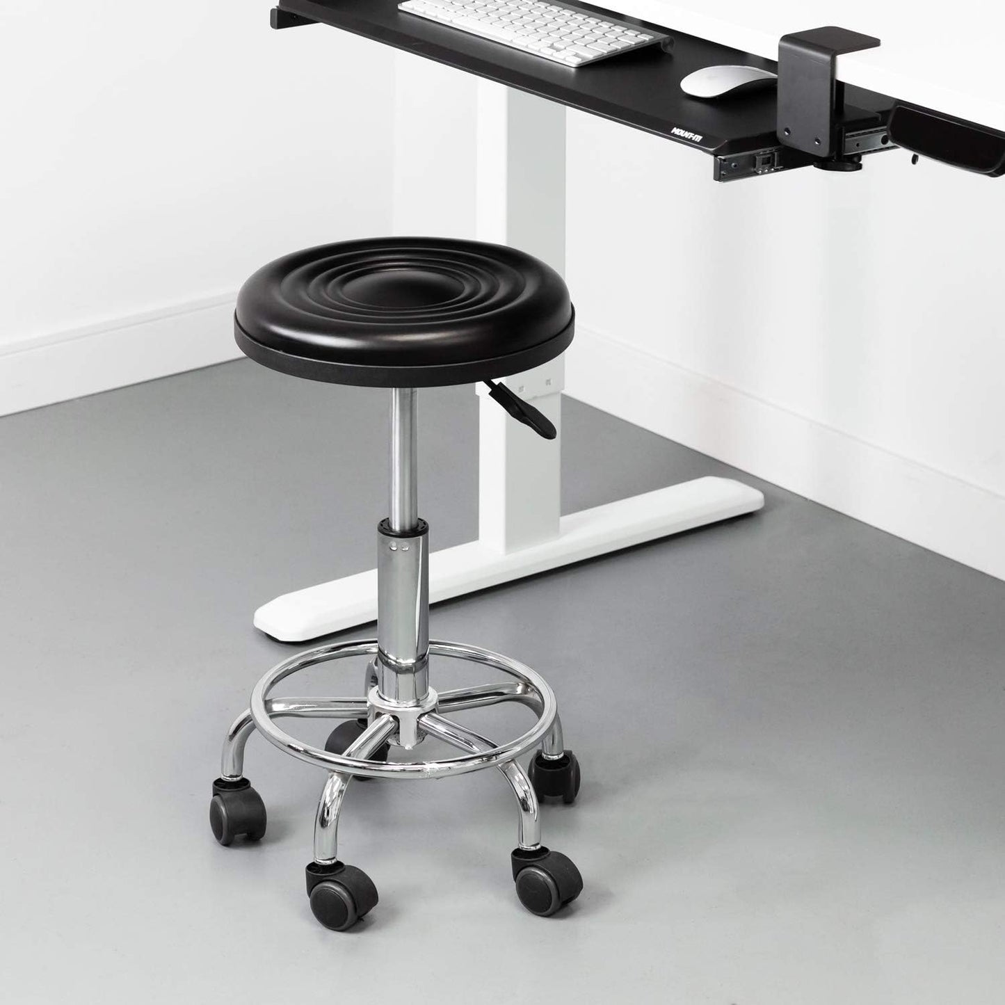 MFurn Adjustable Rolling Stool with Wheels
