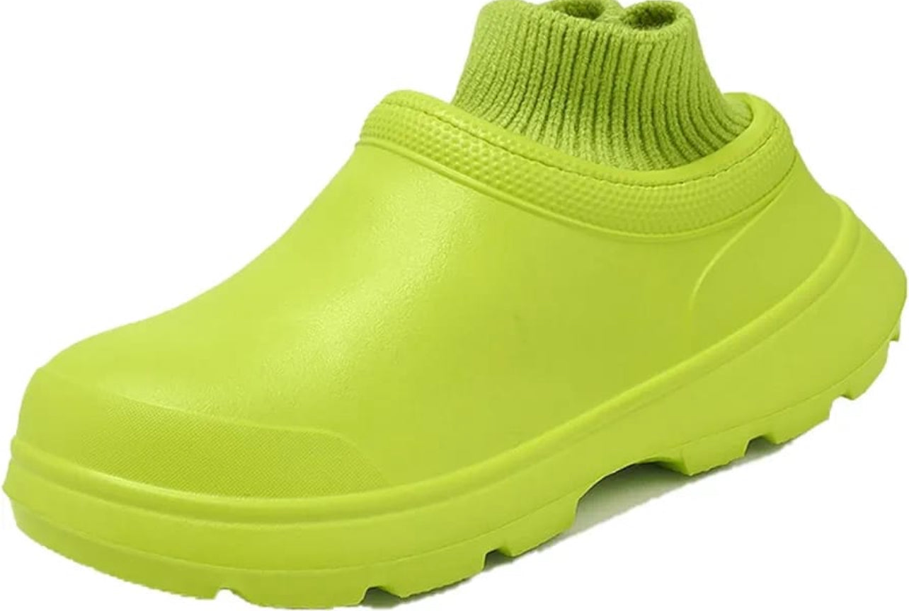 Ladies Stylish Clogs with Socks