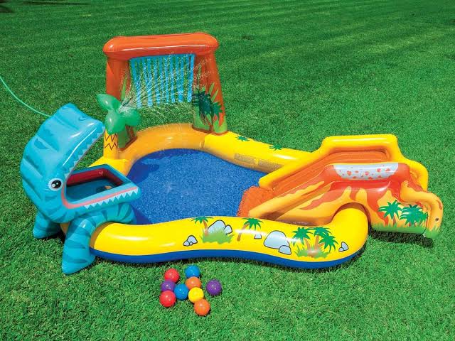 Dinosaur Inflatable Water Play Center, Multicolor
