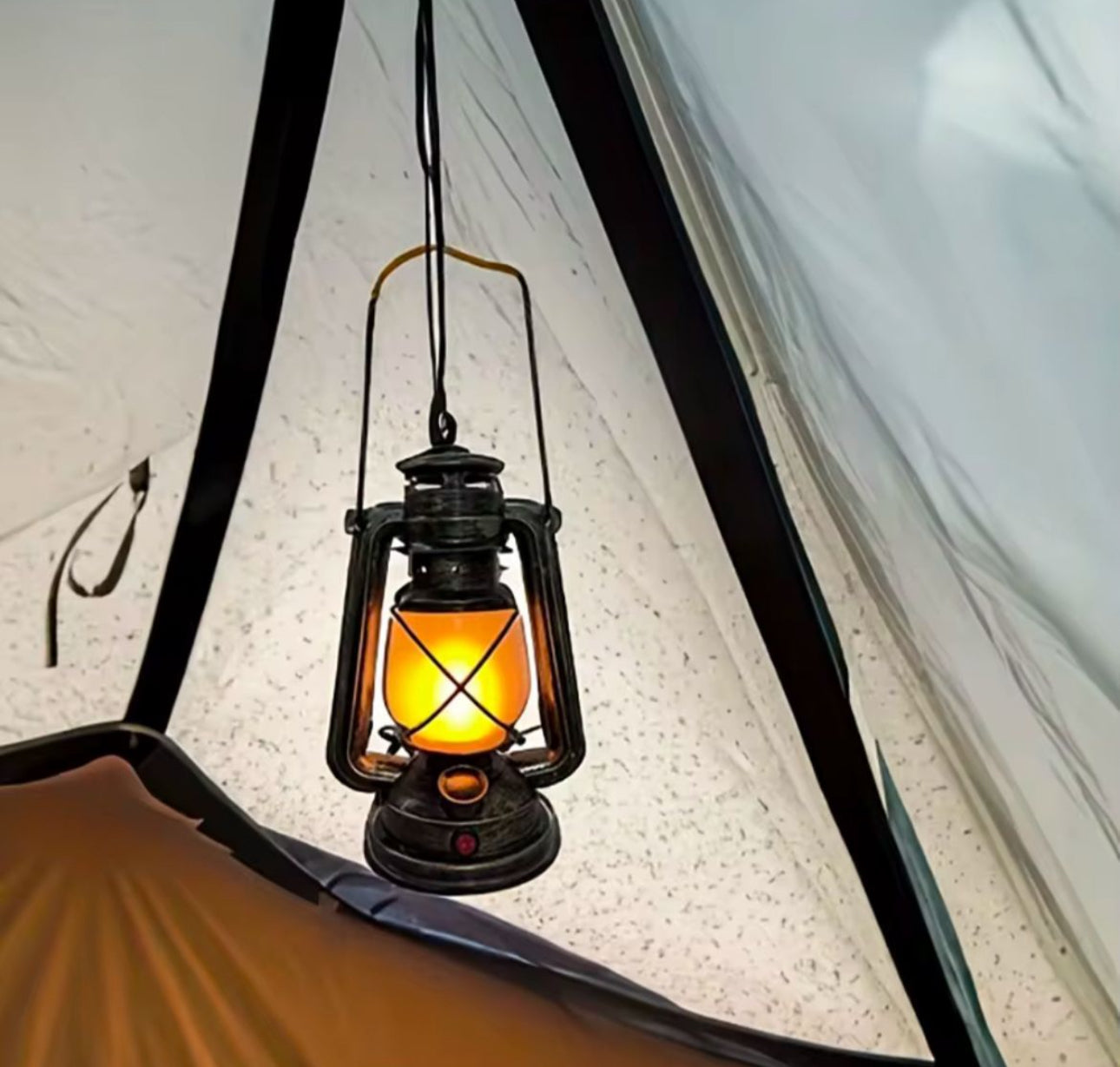 Vintage LED Lantern Rechargeable – Retro Design, Adjustable Brightness, and USB Charging
