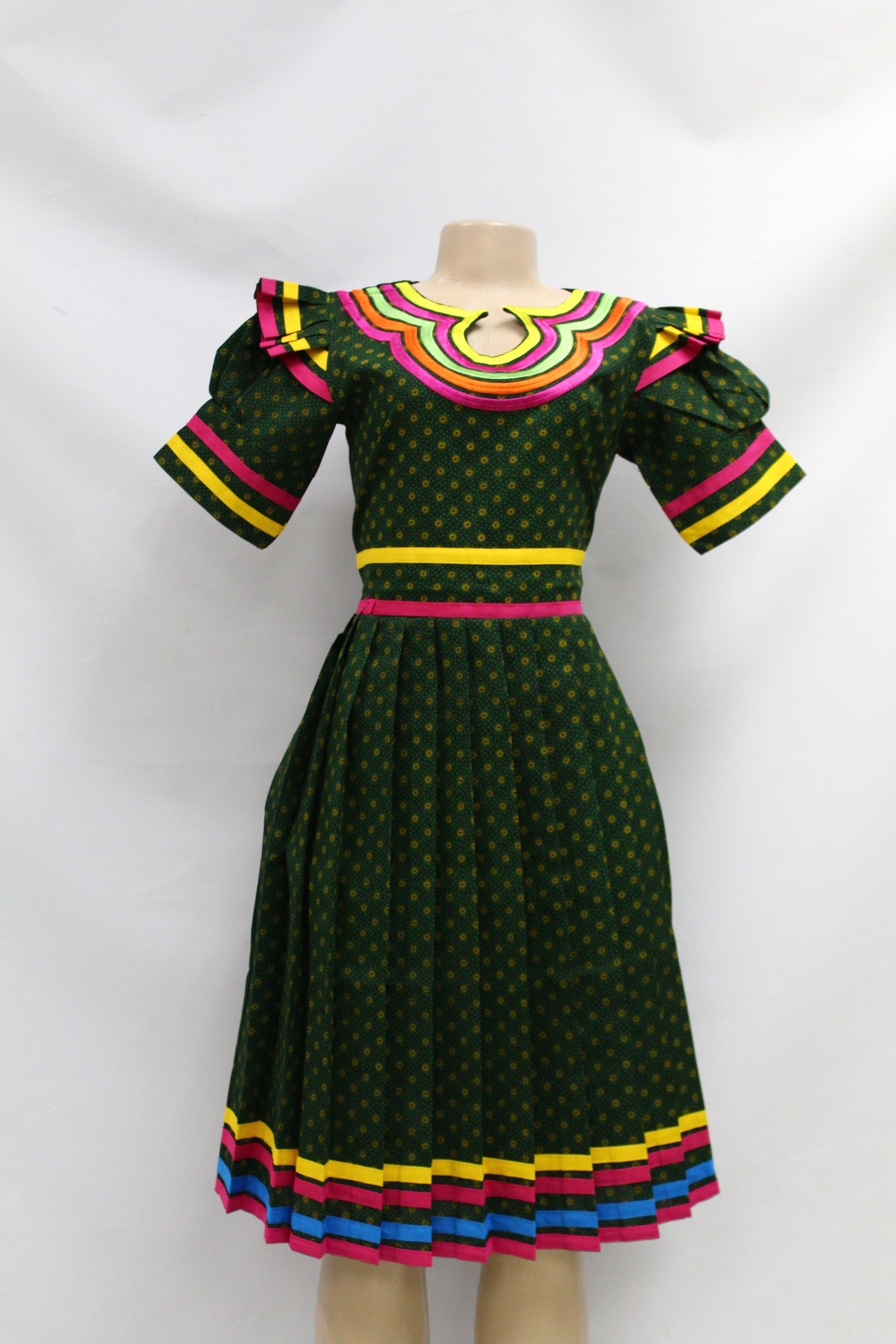 Ladies Traditional Dress And Doek - Various Options