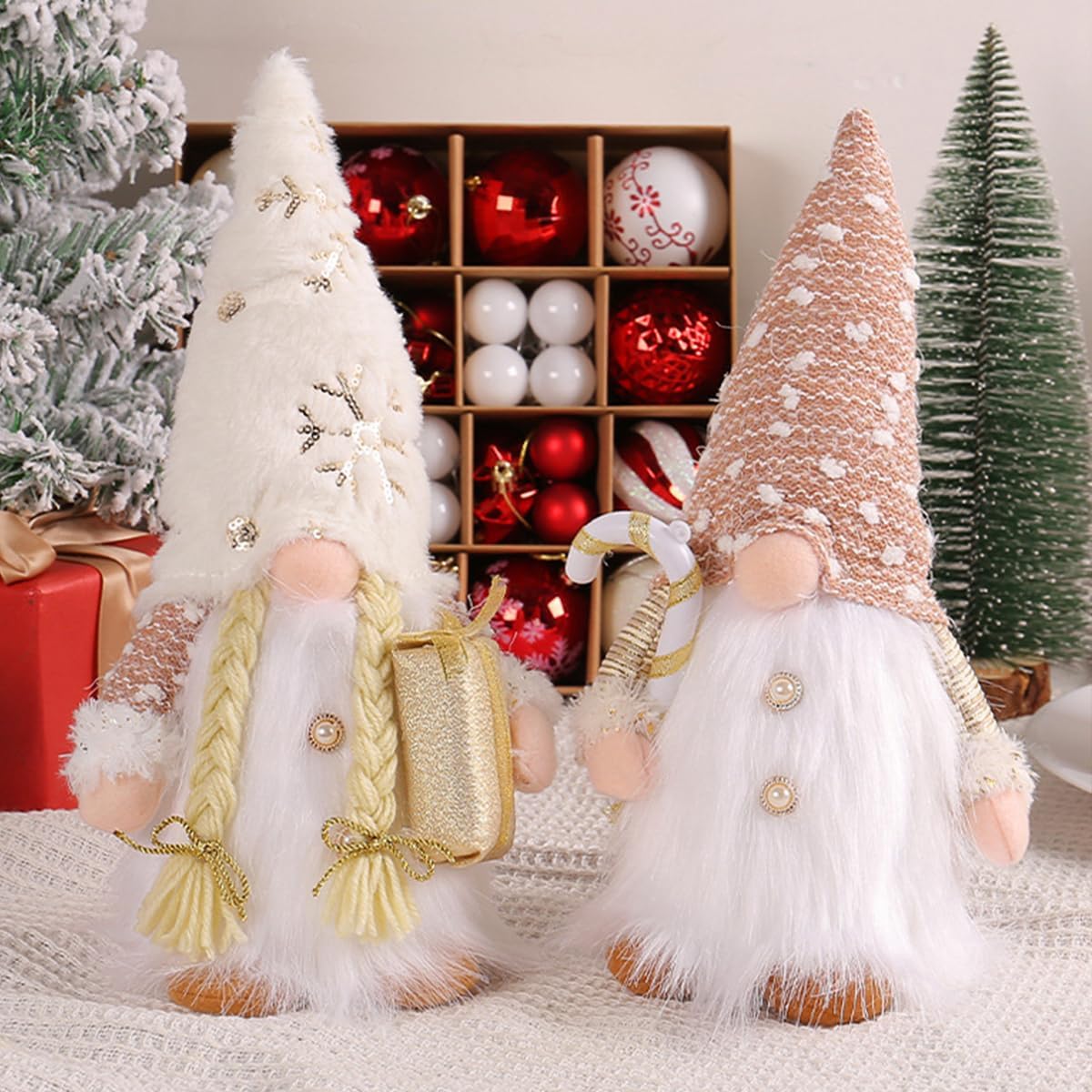Christmas Gnome with LED Lights, 30 cm Plush Swedish Tomte Elf Doll, Battery-Operated Holiday Decoration