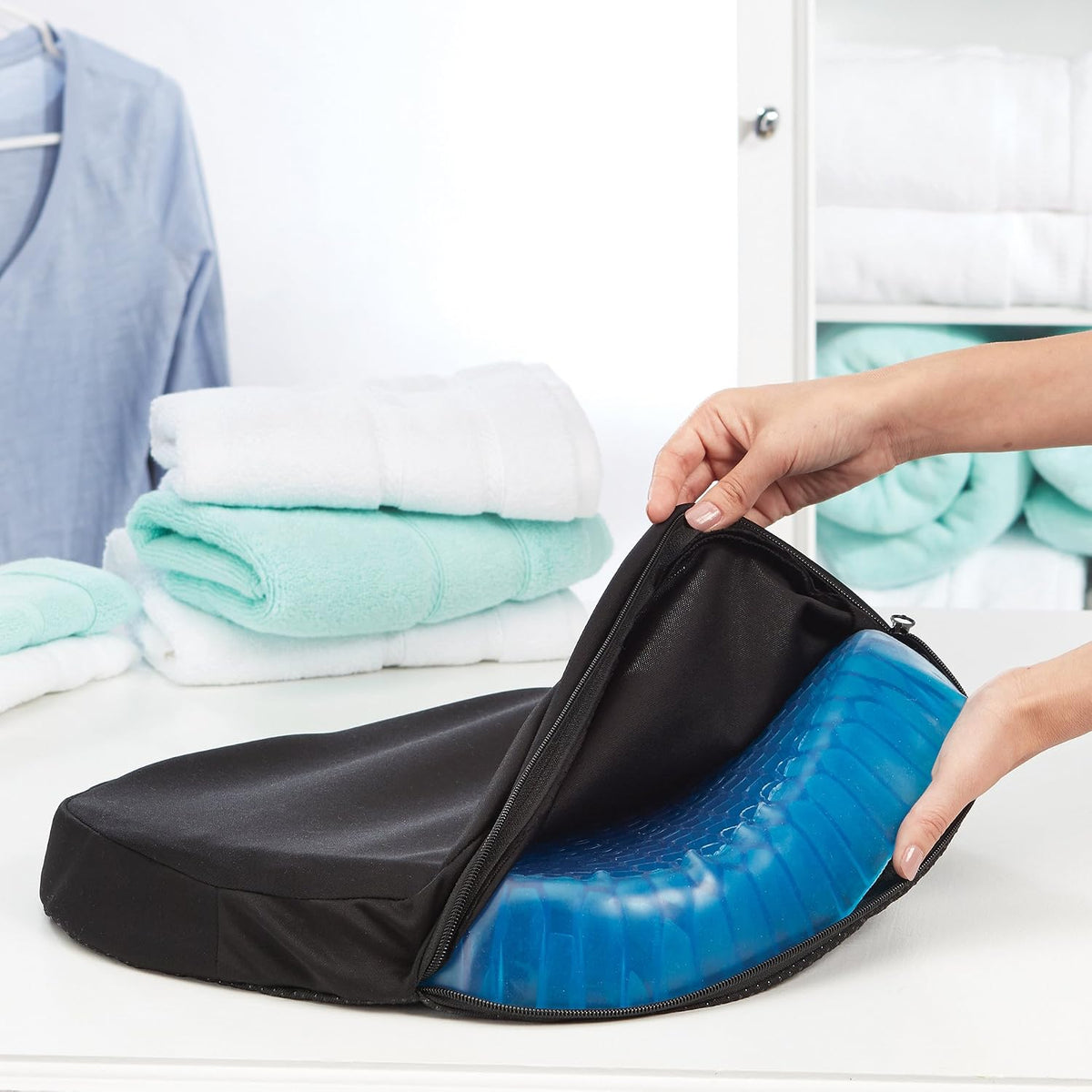 MHome Gel Seat Cushion, Honeycomb Egg Sitter, Non-Slip, 38 x 32 cm