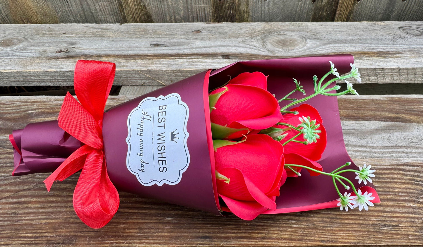 Scented Soap Rose Flower Gift Box – Everlasting Red Rose Bouquet (3 Roses)
