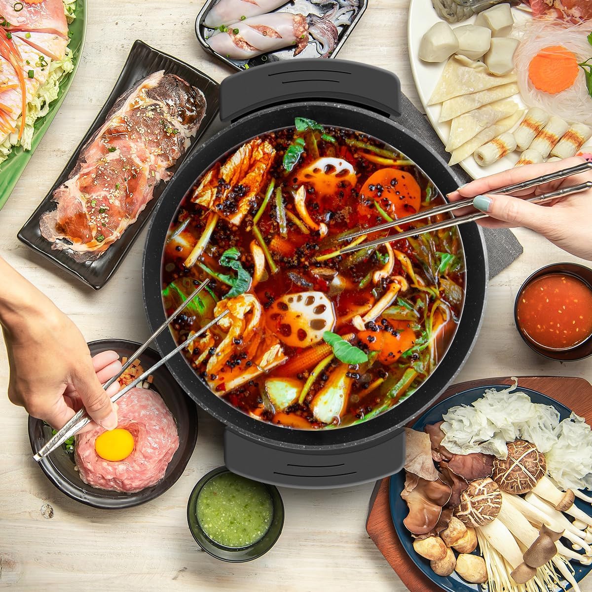 Electric Hot Pot Skillet – 6L Non-Stick Electric Cooker (220V)