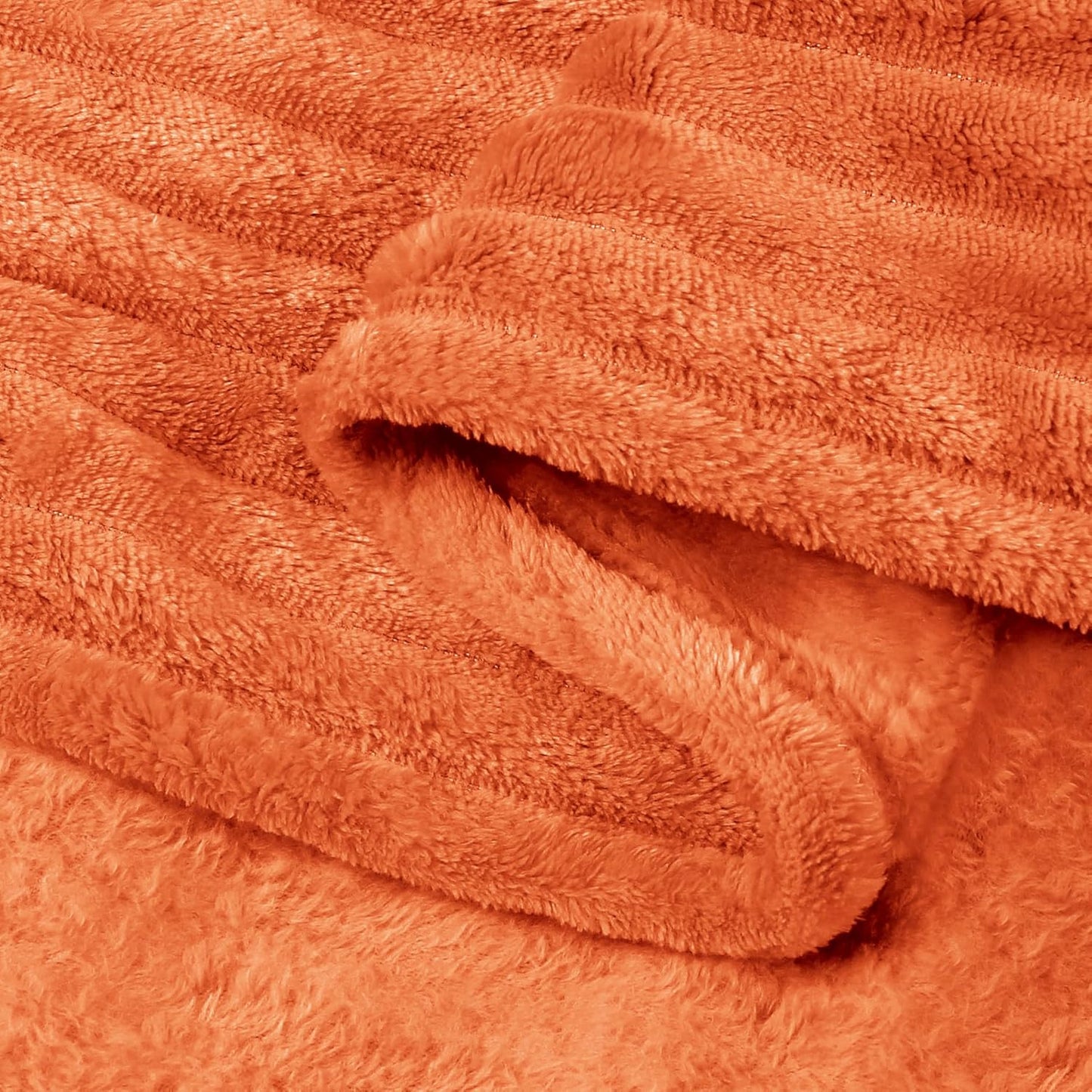 MHome Flannel Throw Blanket – Ultra-Soft 100% Polyester Cozy Fleece