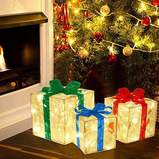 Christmas Set of 3 Gift Boxes With Warm White LED Fairy Light