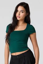 Women’s Short Sleeve Square Neck Crop Tops Basic Slim Fit Cropped T-Shirt