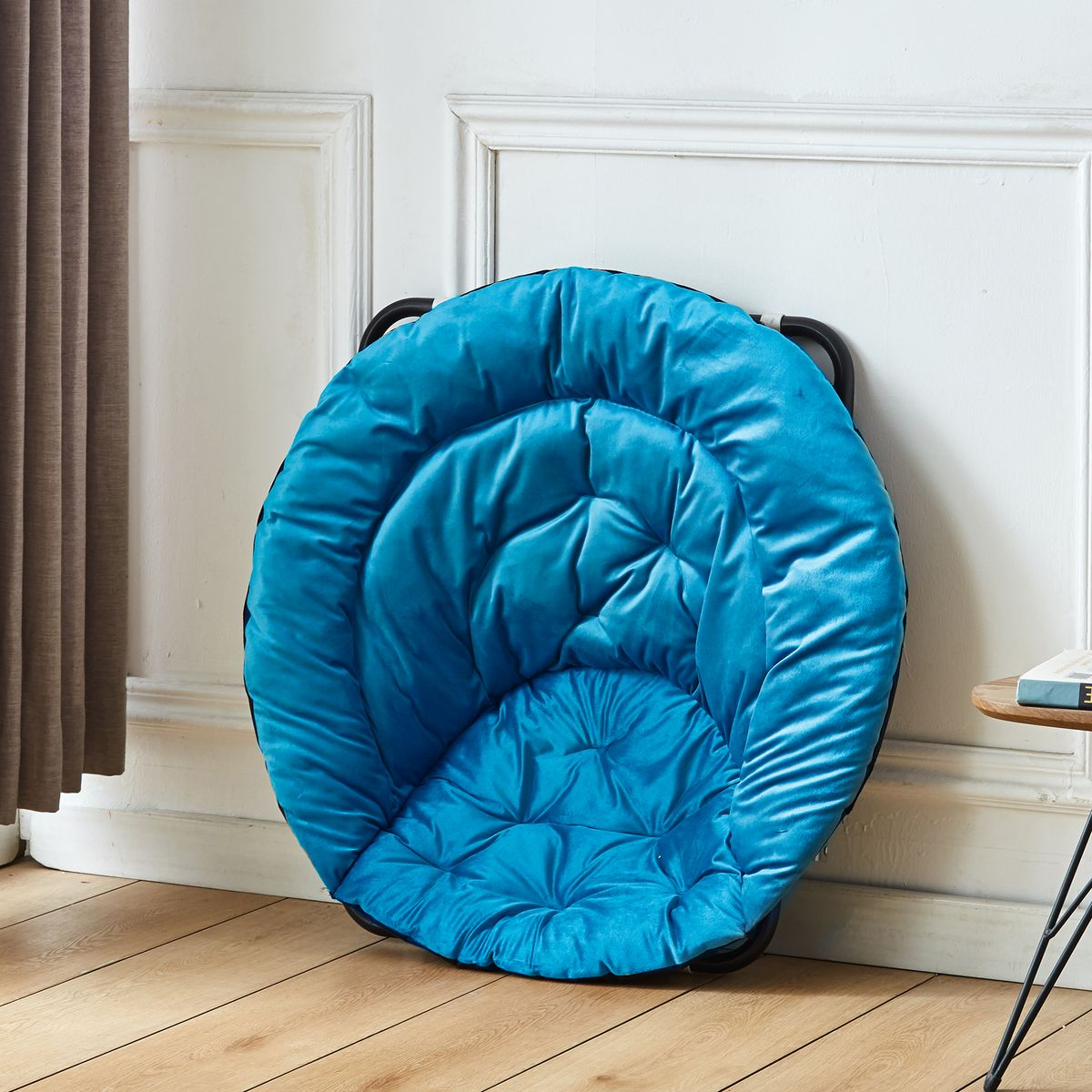Foldable Moon Saucer Chair Camping Back Chair