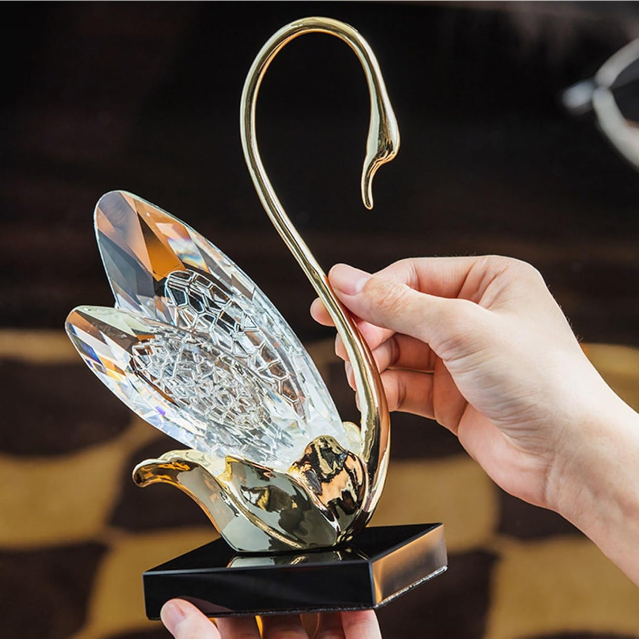 MHome
Figurine, Swan,Crystal, Creative Swan Ornament,With Pedestal, Crystal Cluster. 3pc Set