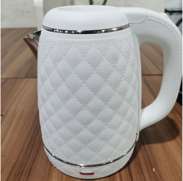 Condere 1.8L Kettle Embossed White.