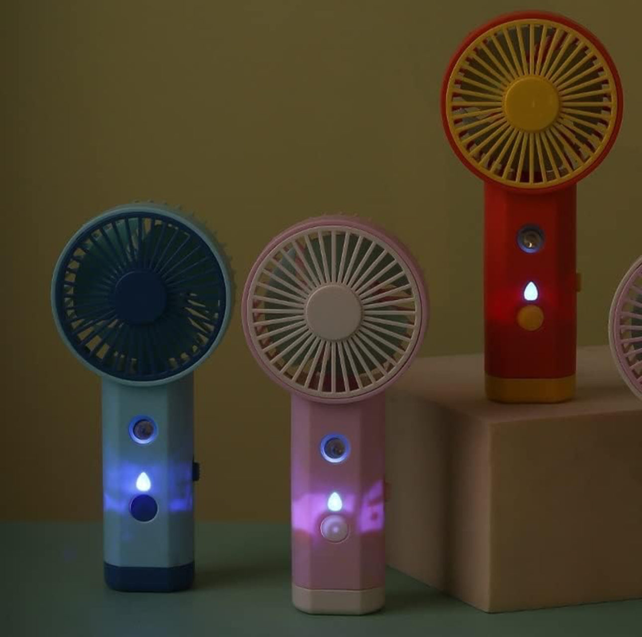 Handheld Fan with Humidifier, Portable