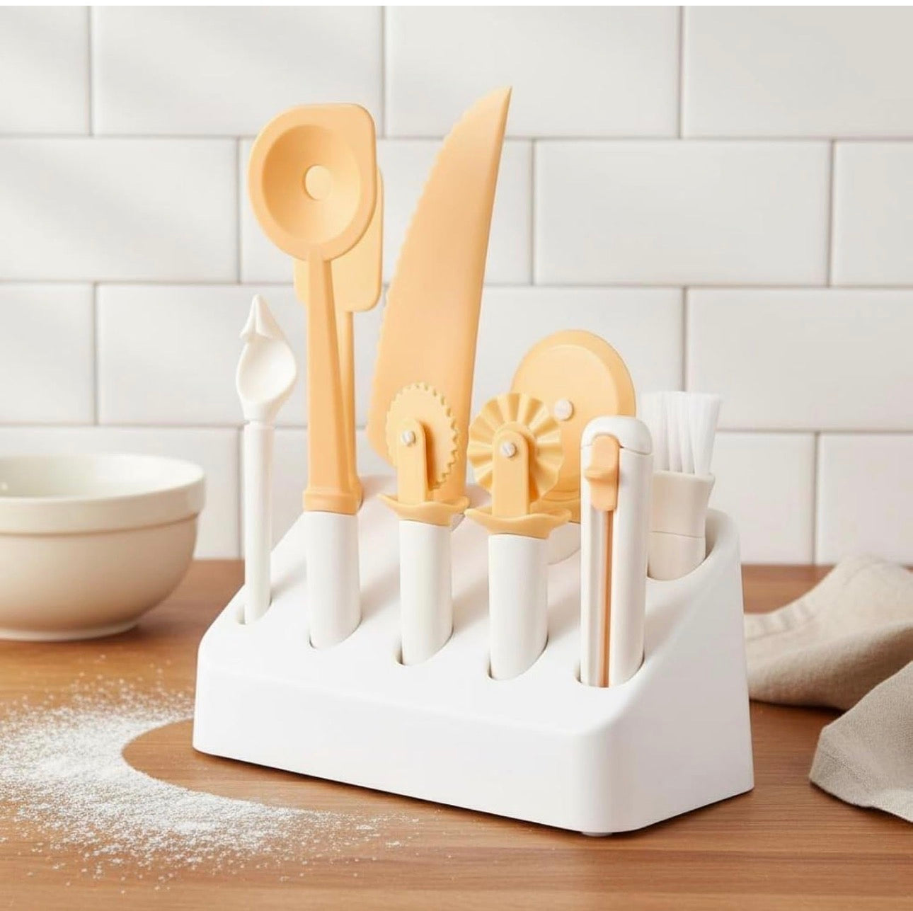 MHome 10 Pieces Pastry Brush and Spatula Set Heat-Resistant Cake Scraper Set Easy to Clean Baking Utensil Kit for Beginners, Baking