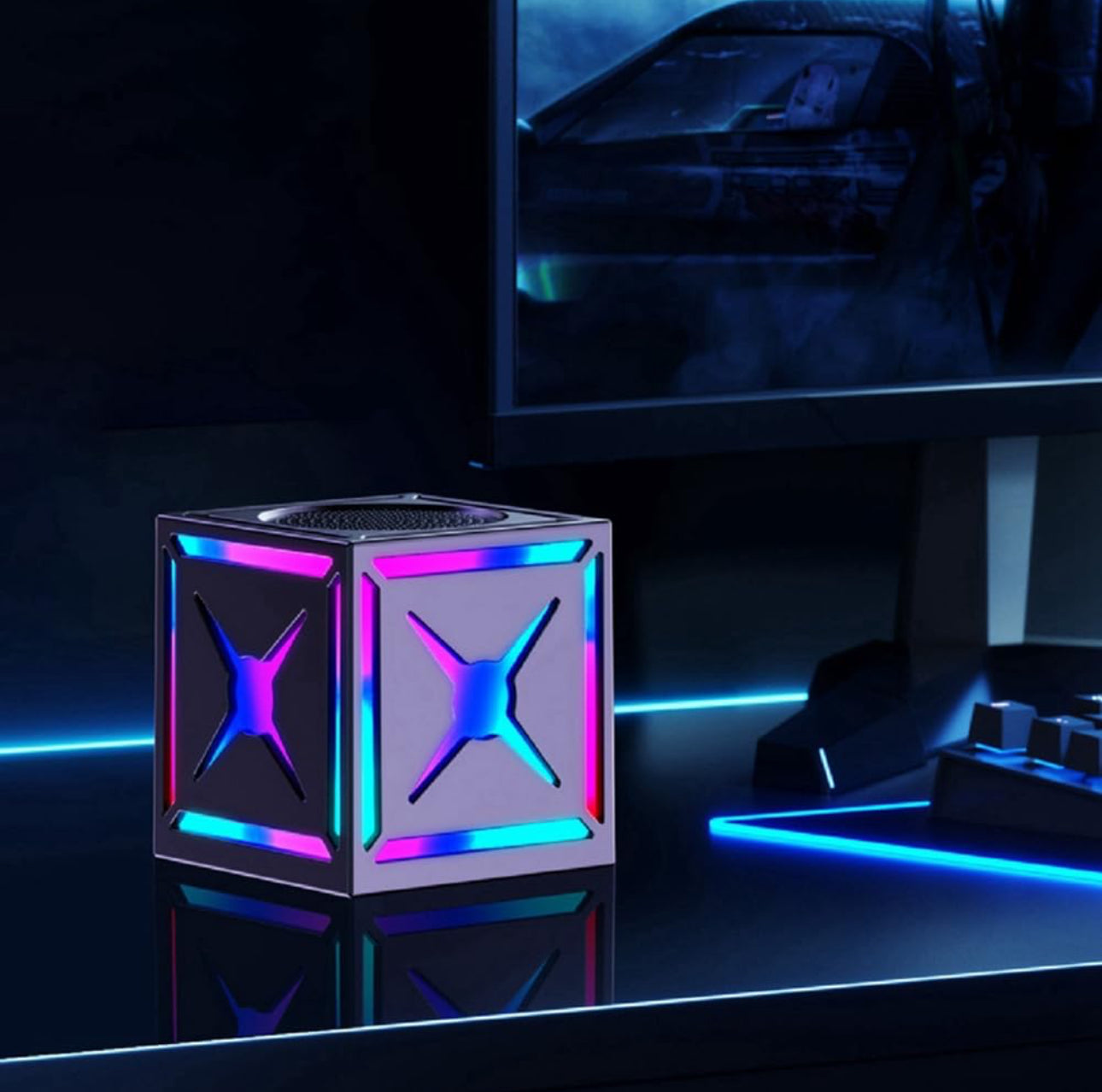 MTech  Acoustic Cube Wireless Bass Beast Speaker