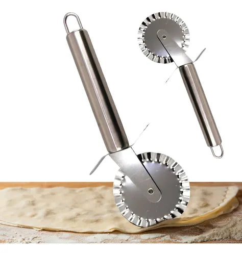 MHome Stainless Steel Pizza/ Pastry Cutter