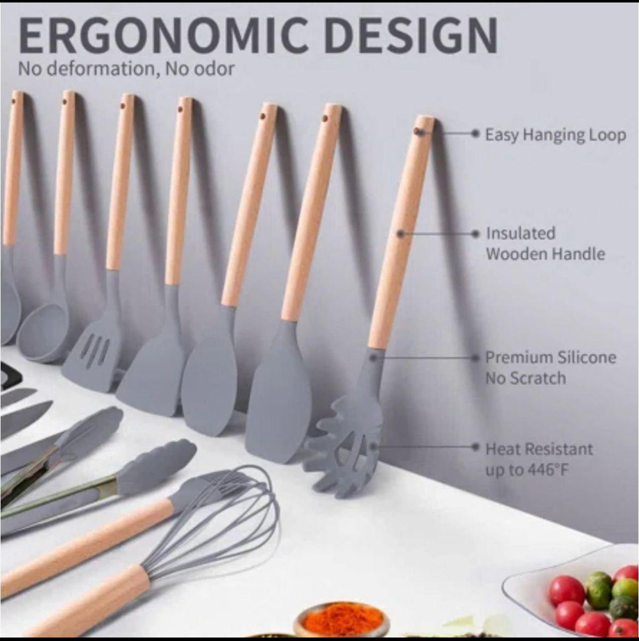 Kitchen Cutlery Set - 19pc