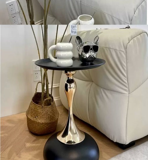 MFurn Small Round End Table – Modern Metal Pedestal Side Table for Living Spaces
