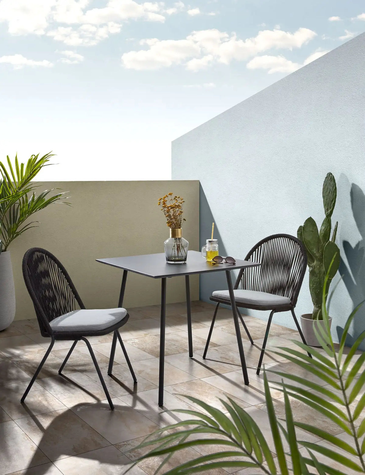 MFURN Stylish Dining Tables-Square & Round Options-Various Colours
