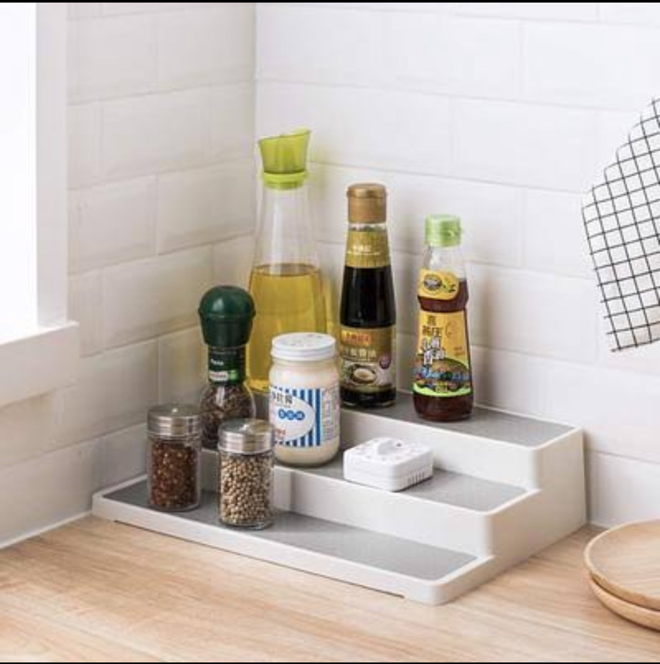 Smart Design 3-Tier Plastic Spice Rack - Non-Slip Lining and Feet - BPA Free - Cupboard, Jars, Cans, Cabinet, Countertop, Pantry, Storage, Kitchen Organizer - White with Gray