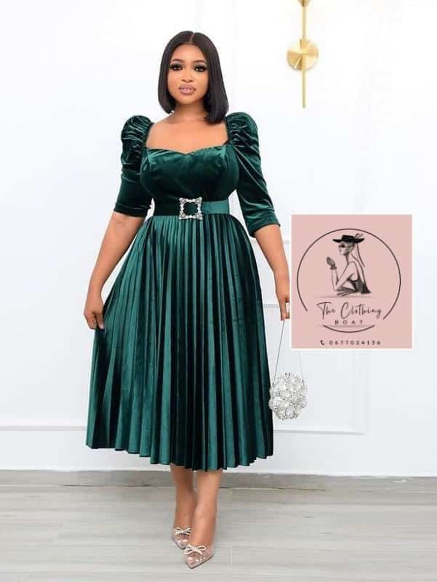 Short Sleeve Round Neck Women's Maxi Dress Pleated Plain Belt Dress
