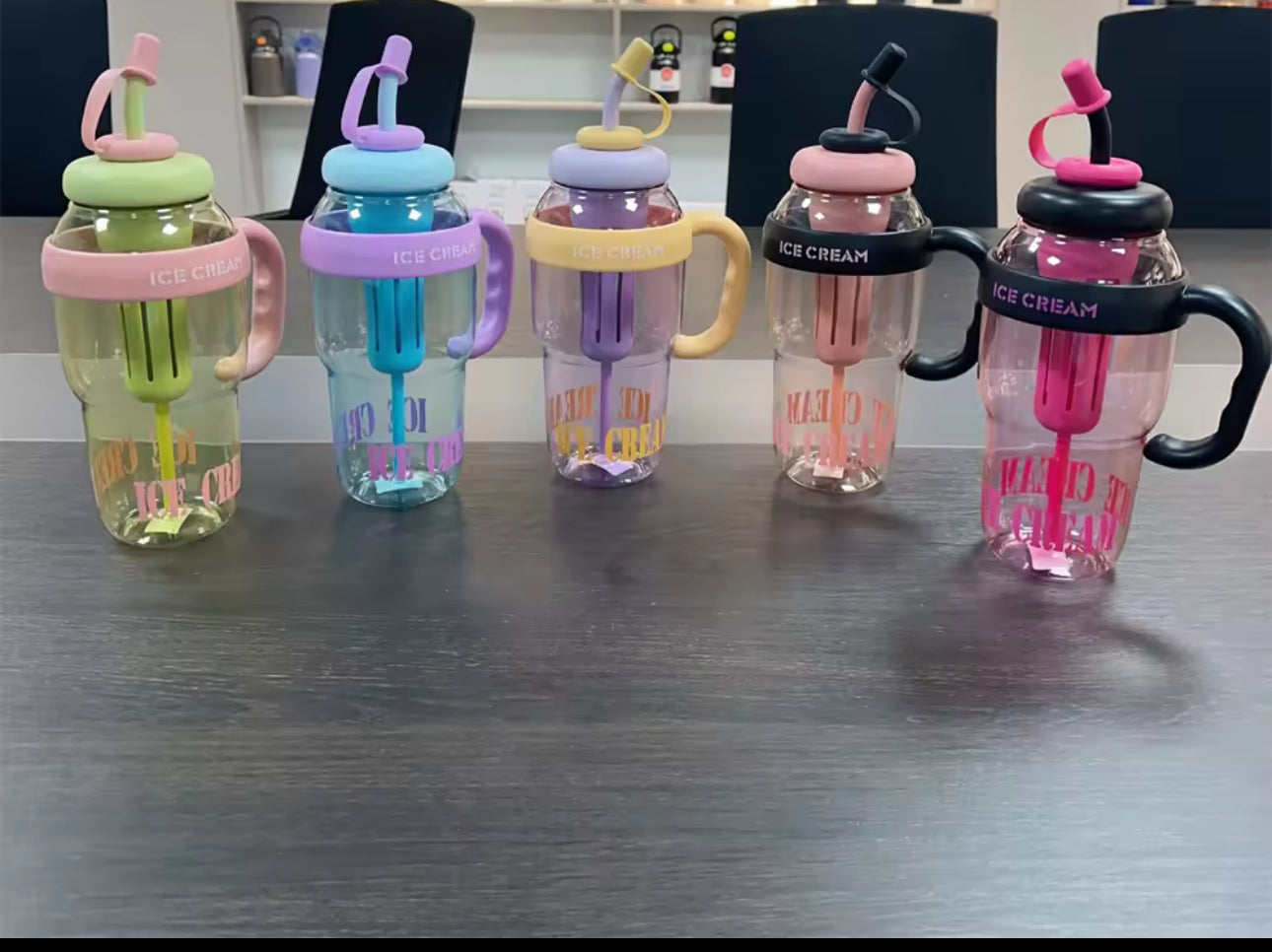 Portable Plastic Water& Icecream Bottle 1200ml With Tea Infuser Straw
