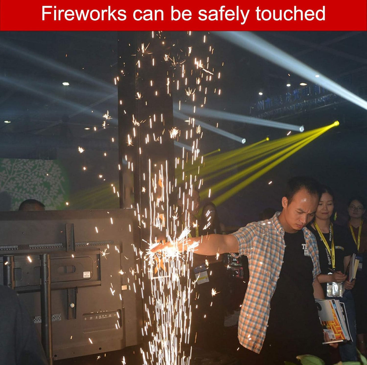 Electronic Cold Fireworks Fountain Special Effect Spitfire Machine Opening Ceremony Wedding Party LED Beads Stage Light With Remote 600watt