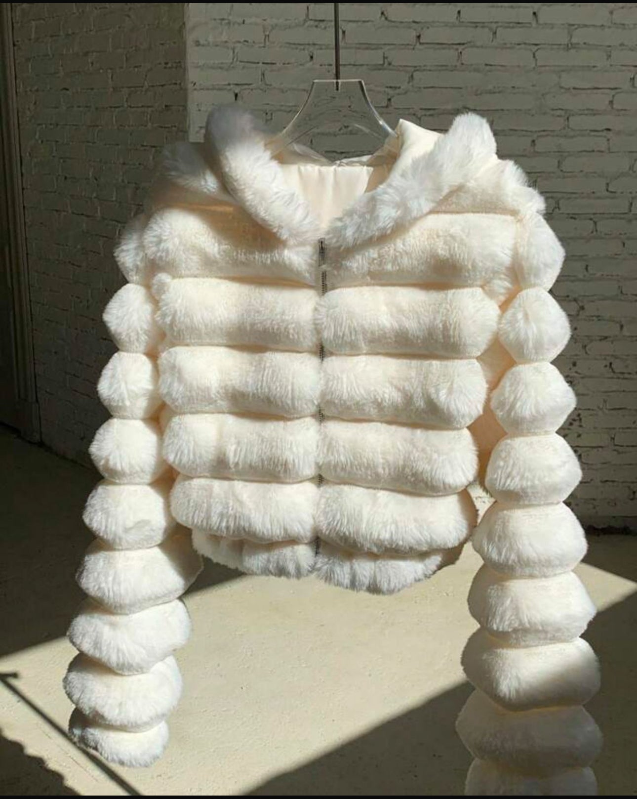 Fuax Fur Coat Jacket Female Winter Artificial Mink Fur Warm Coats High Quality Stylish and Comfortable Fur Outwear
